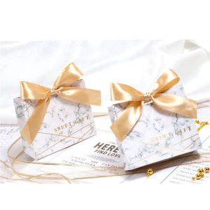 Custom-Luxury-Boutique-paper-chocolate-Packaging-Gifts-Shopping-Jewellery-Wedding-Paper-Bag-With-Rope-Handles-wholesale-mfg