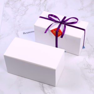 Gable-Top-Handle-Paper- Baking-Food-Boxes-ribbon-wholesale-cookie-packaging-mfg-vendor-China