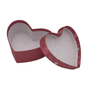 LOVE-heart-shaped-chocolate-box-packaging-silver-metallic-paper-box-hollow-structure - eco-friendly-ps-tray-inserts-mfg-China (4)