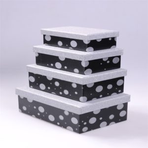 Premium-two-piece-metallic-paper-appparel-box-set- with-lid-cap-valentine-wholesale-mfg