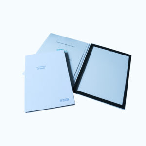 custom-tempered-glass-screen-protectors-smartphone-packaging-boxes-magnetic-closure