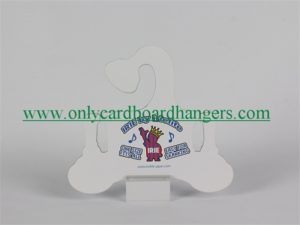 https://onlycardboardhangers.com/wp-content/uploads/2020/11/custom_shape_cardboard_hangers_slippers_lightweight_beach_Sandals_Easy_Spirit-SH-0033-300x225.jpg