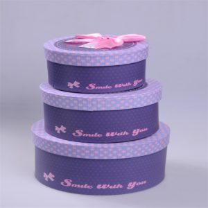 special-round-shape-embossed-gold-foil-paper-candy-box-cosmetic-packaging-ribbon-stain-pull-wholesale-mfg
