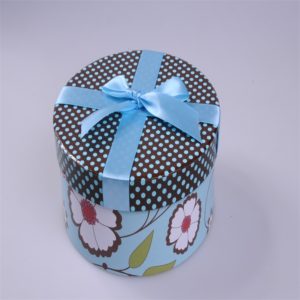 special-round-shape-jewelry-paper-gifts-box-cosmetic-packaging-ribbon-stain-pull-wholesale-mfg