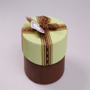 special-round-shape-metallic-paper-gifts-box-cosmetic-packaging-ribbon-stain-pull-wholesale-mfg