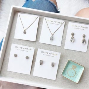 Custom-stud-jewelry-display-card-post-earring-cards-display-Paper-loop-hook-necklace-Hang-Swing-Tags