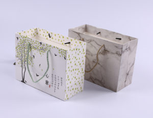 Premium-Custom-Paper-Gifts-Bags-handle-twist-rope-white-Euro-totes--bags-Wholesale